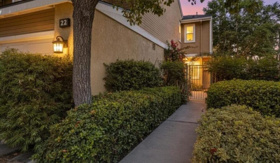 walkway up to front door of home listed by Aliso Viejo real estate broker