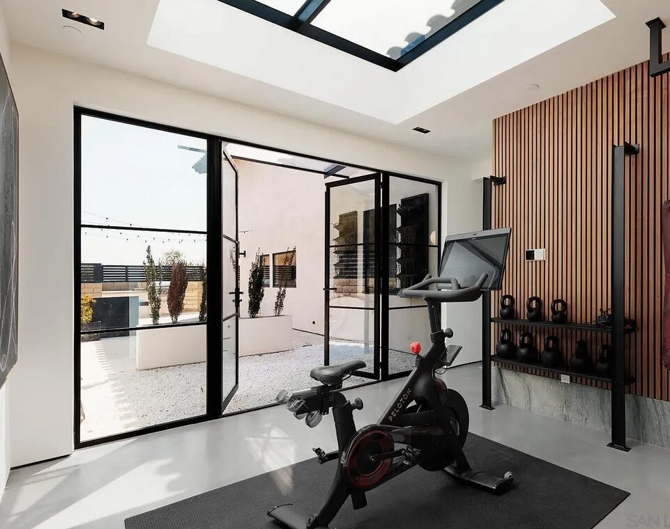 at-home gym in Dana Point home